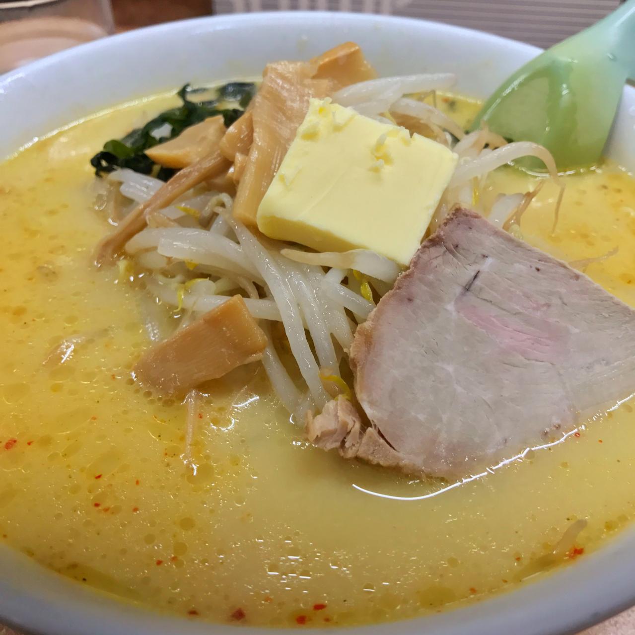 青森味噌カレー牛乳ラーメン 青森県の美味しい名物料理 ラーメン Eats Jp