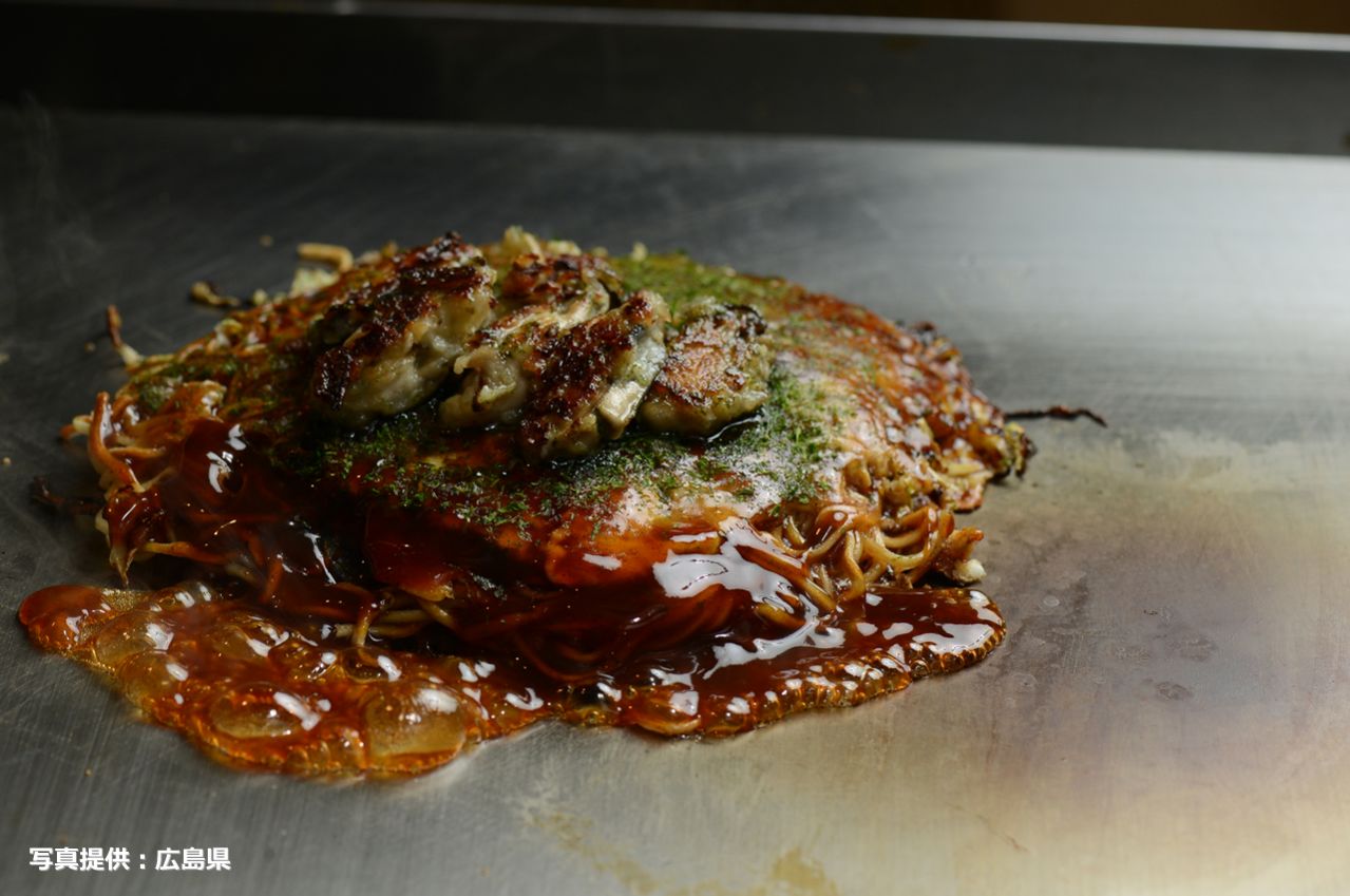 かき（牡蠣）入りお好み焼き