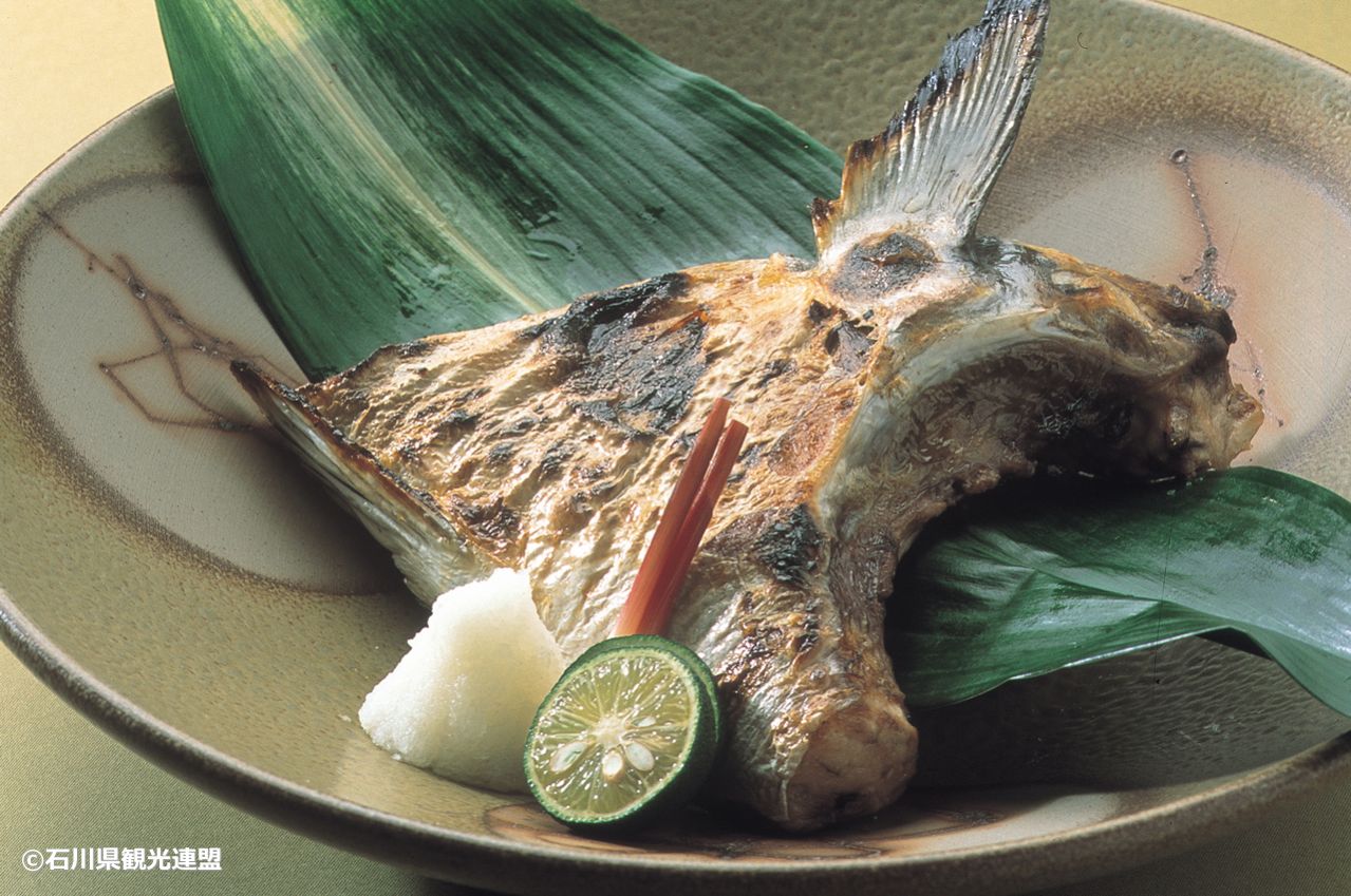  石川名物　ブリカマ