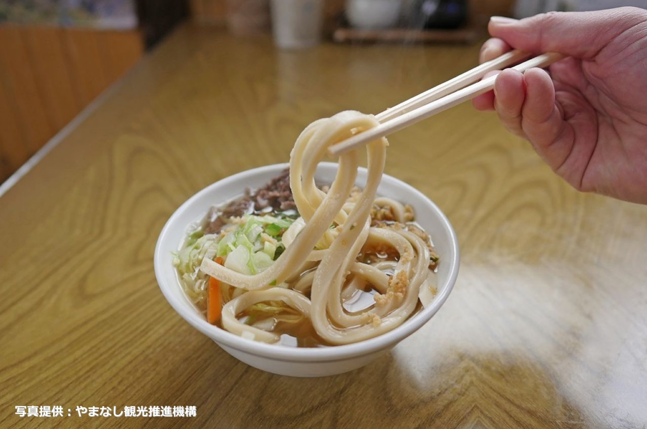 Katta lezbiyen klitoris bilan porno