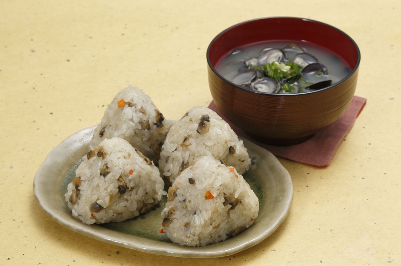 しじみ汁としじみおこわ