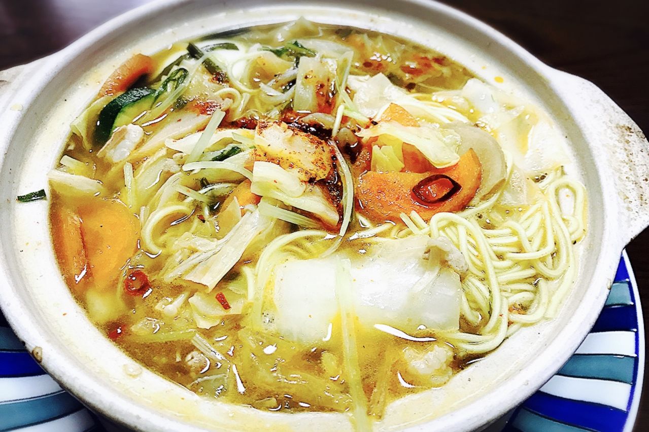 鍋焼きラーメン