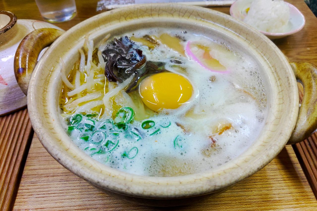 鍋焼きラーメン