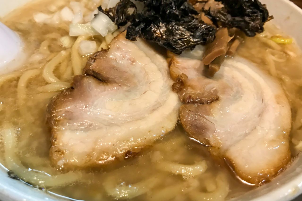 燕三条背脂ラーメン