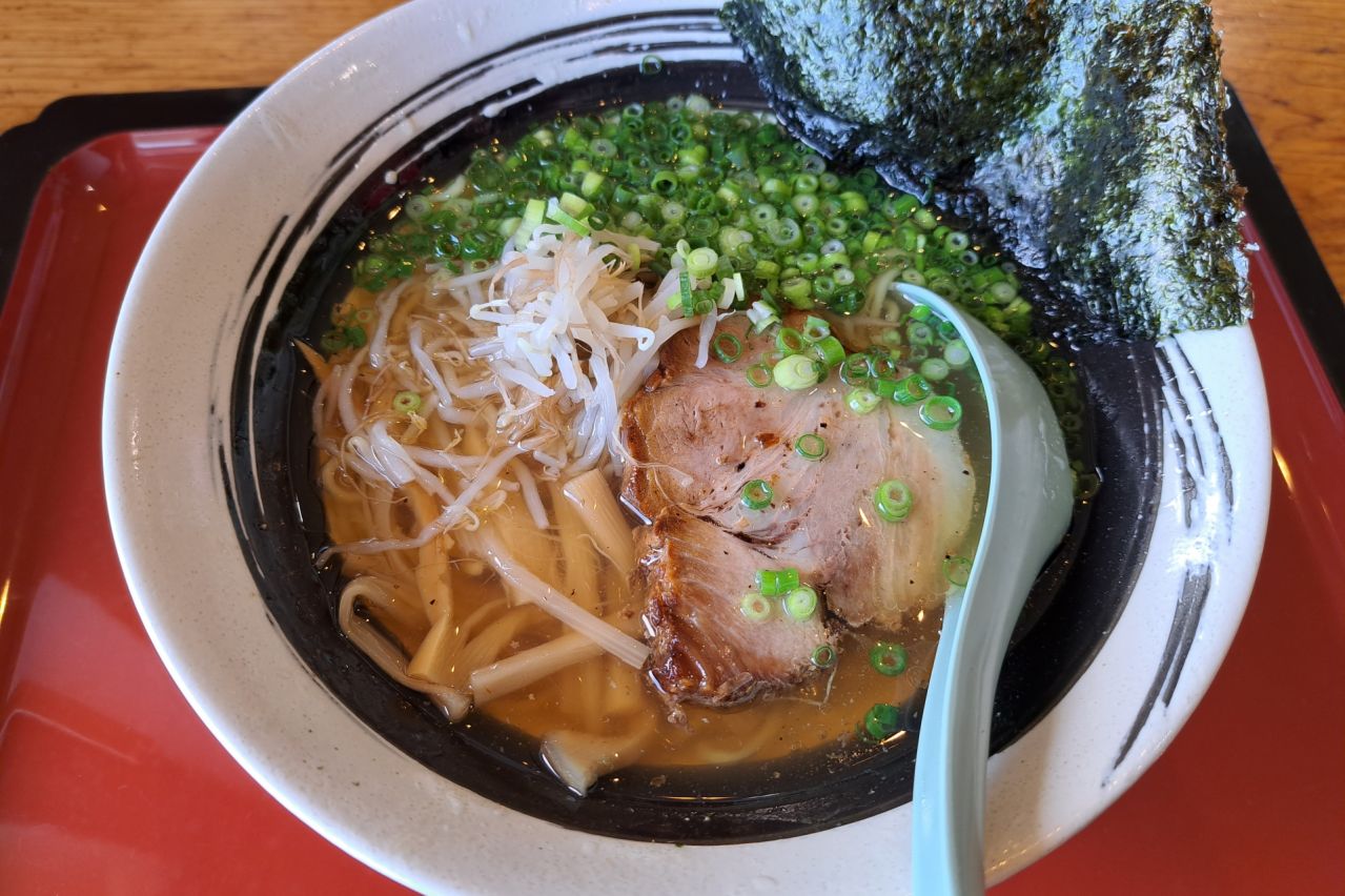 牛骨ラーメン