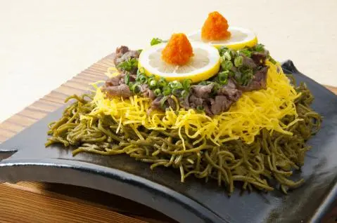 Mì Soba Nướng Trên Ngói