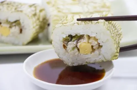 Oboro Kombu Saba Sushi