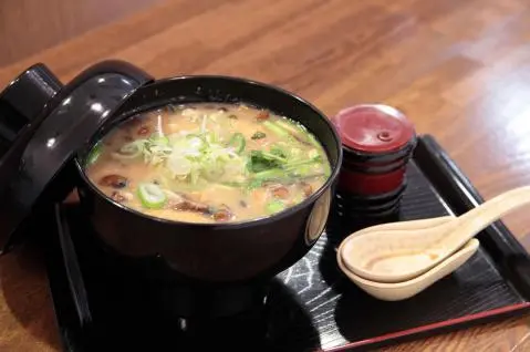 Nattō-Suppe