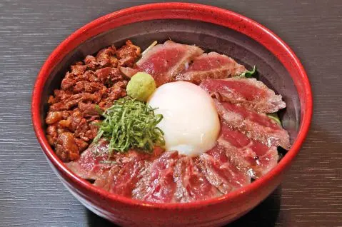 赤牛盖饭